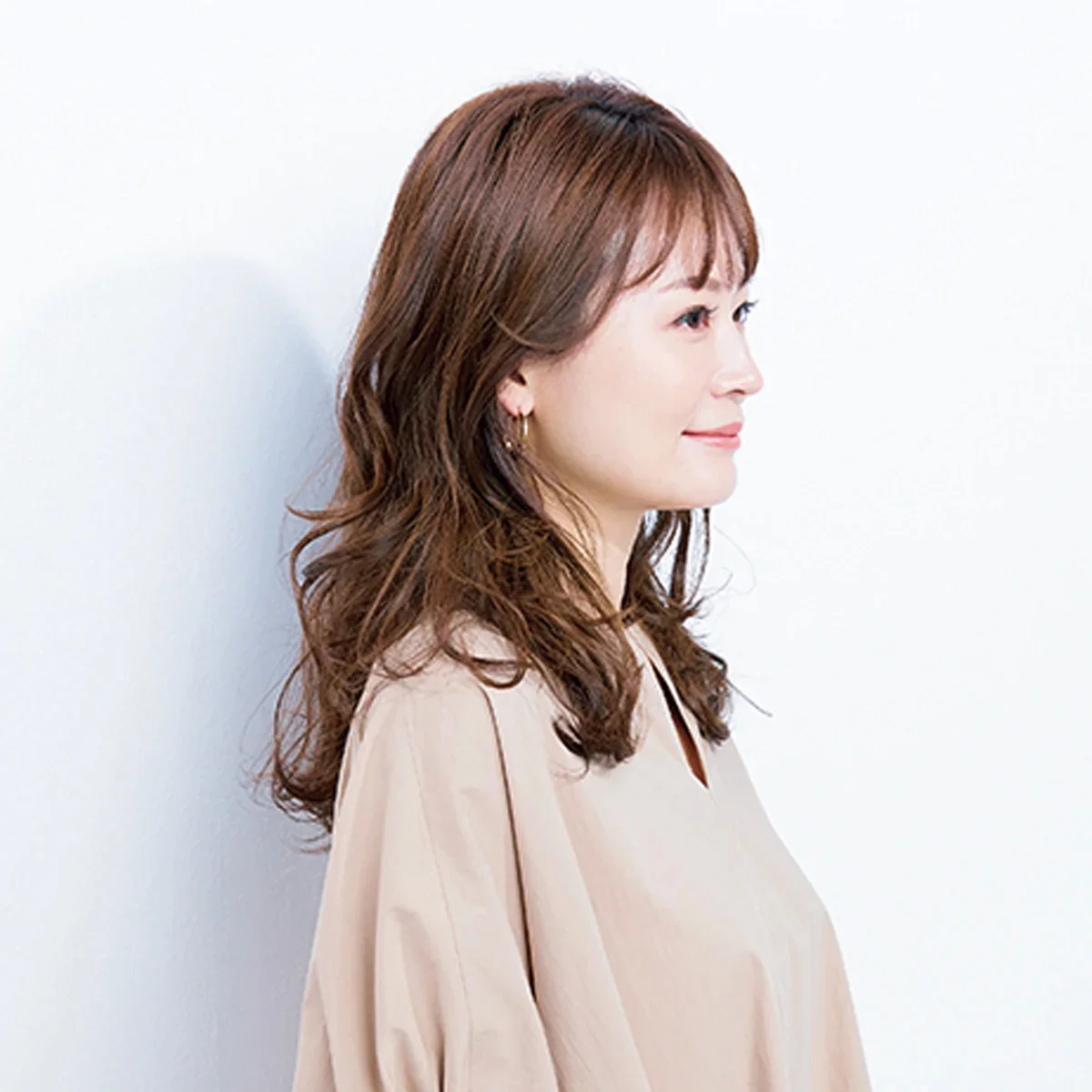 横から見た人気ロングヘアスタイル7位の髪型