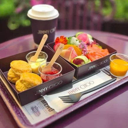 JIMMY CHOOのカフェが銀座にオープン。オープン前日プレビューにはNiziUも来店！_1_11-2