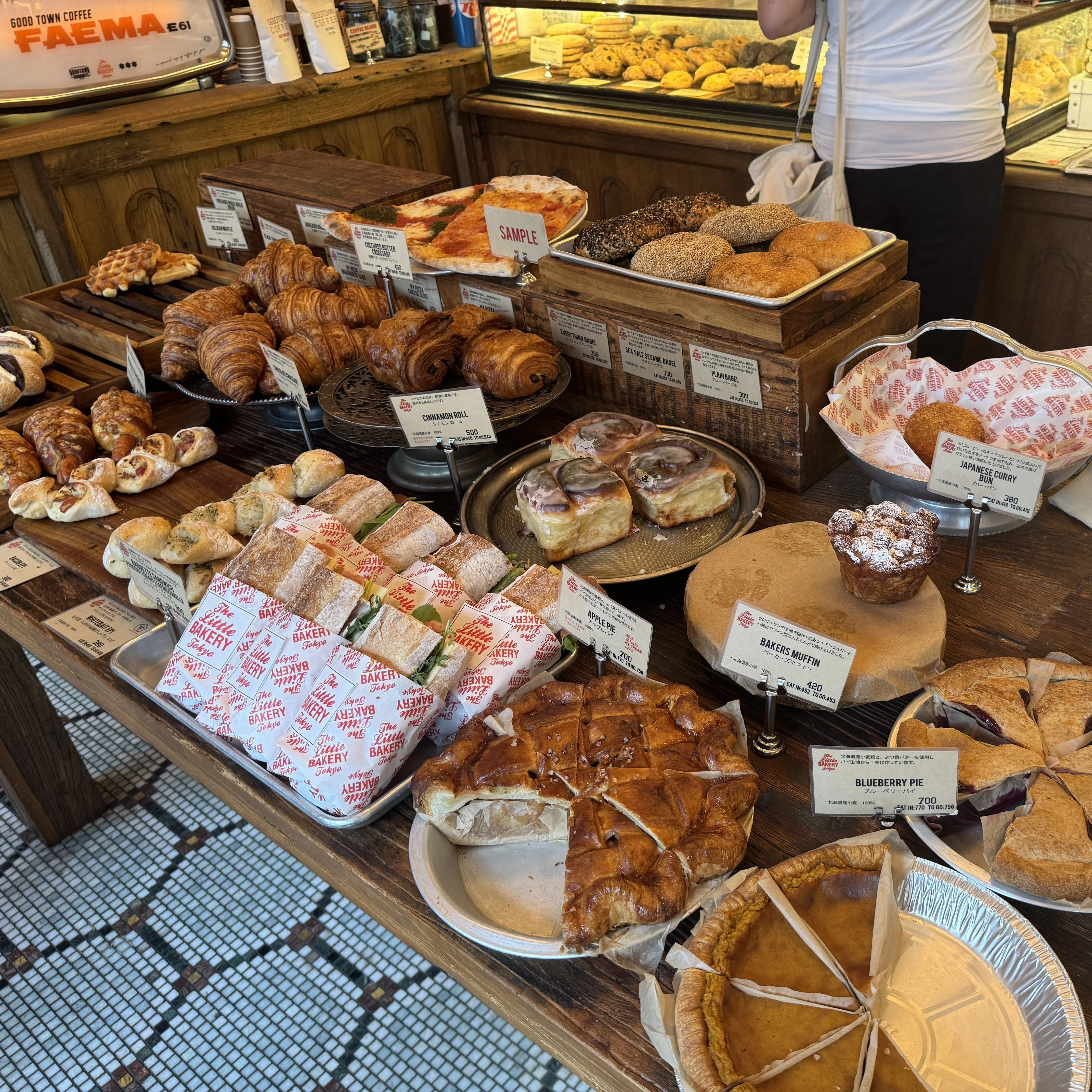 原宿で一番フォトジェニックなパン屋さん─the little bakery tokyoへ行ってきた！