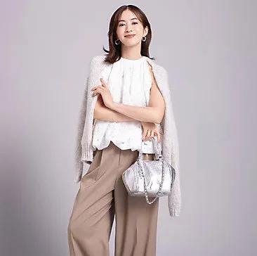 【40代の「バッグ」人気ランキング】冬コーデに寄り添うアイテムに注目！｜2025冬ファッション