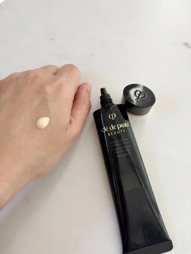 “隠す”から“整える”へ。大人の肌を格上げする、美女組のお気に入りコスメ７選_1_7