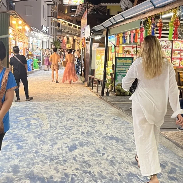 タイのモルディブ?!青い海!白い砂浜!リペ島の行ってきました!_1_14