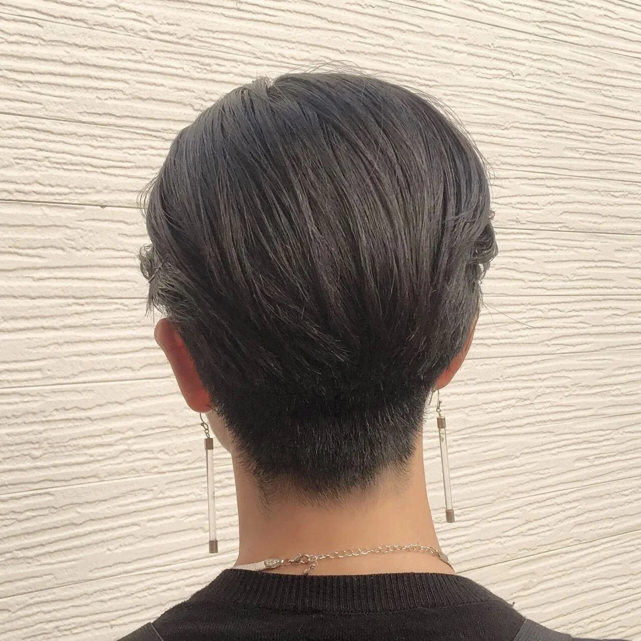 後ろから見た40代に似合う髪型　ヘアスタイル人気ランキング６位