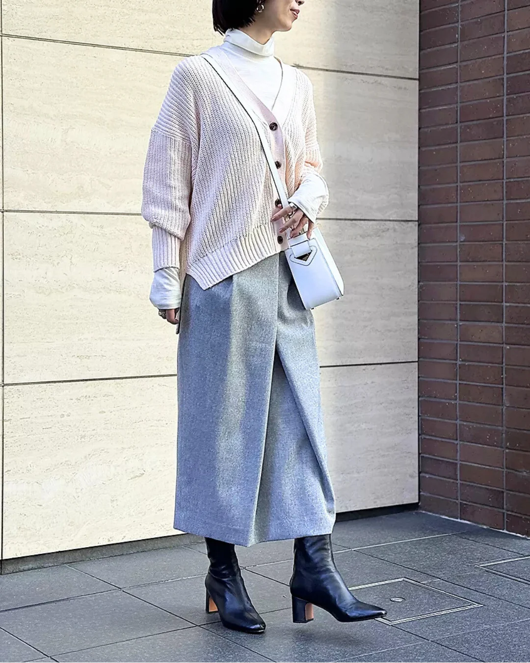 ツィード風スカートの春コーデ