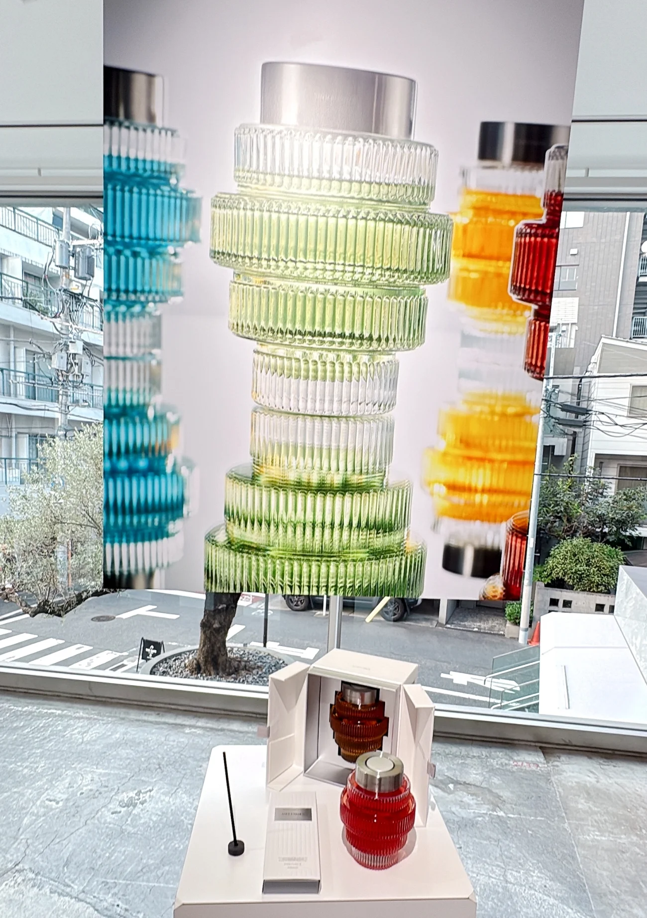 2025 秋 限定コスメ SINNPURETE シンピュルテ フレグランス ディフューザー ヘアオイル 発表会の写真 エビデンスある香りで整える。そんなシン ピュルテならではのアプローチは、この秋さらに進化。心と空間、そして感性を満たす待望のホームケアシリーズが誕生