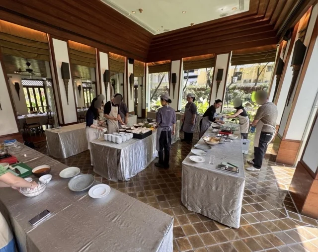 The sukhothai bangkok ホテル　スコータイ・バンコク　セラドン　Celadon