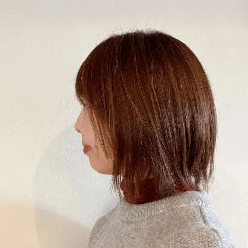 横から見た　40代人気ヘアスタイル６位