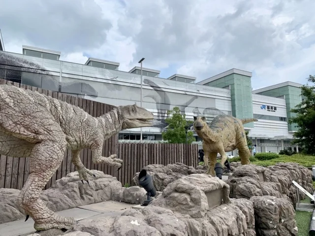 福井県立恐竜博物館 勝山 ツアー アクセス 夏休み 発掘 野外恐竜博物館
