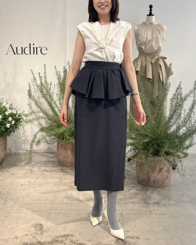 仕事と学校行事を一着で完結！品格を支える「アナウンサー服」が最強です【Audire】_1_9-1