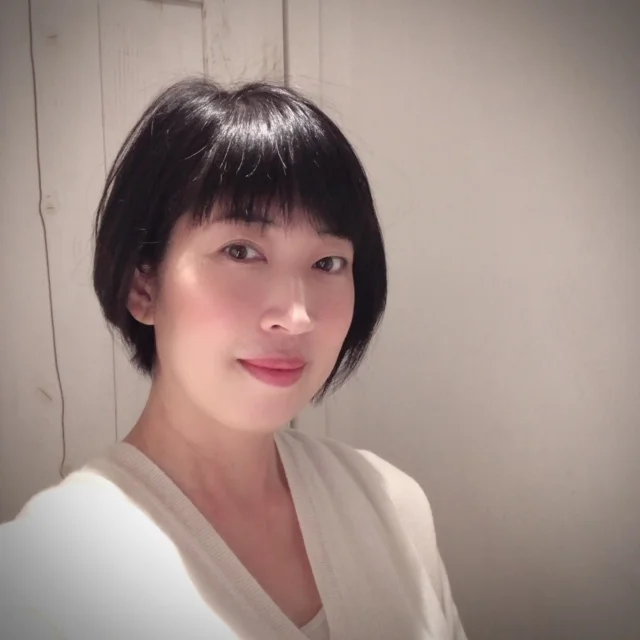 フェイスラインが変わるヘアスタイルにチェンジ！！