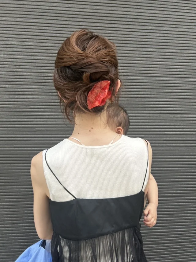 気分はパリジェンヌ風!?ククシュゼットで楽しむヘアアレンジ_1_2
