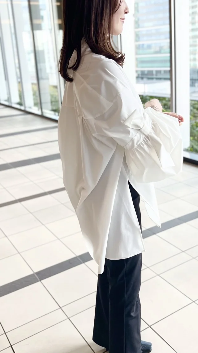 大人フェミニン派の春、白シャツ着回し。_1_1
