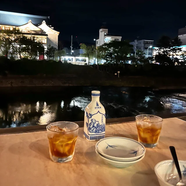 【京都中華の名店 東華菜館】夏の風物詩 鴨川の川床で堪能する京中華_1_2