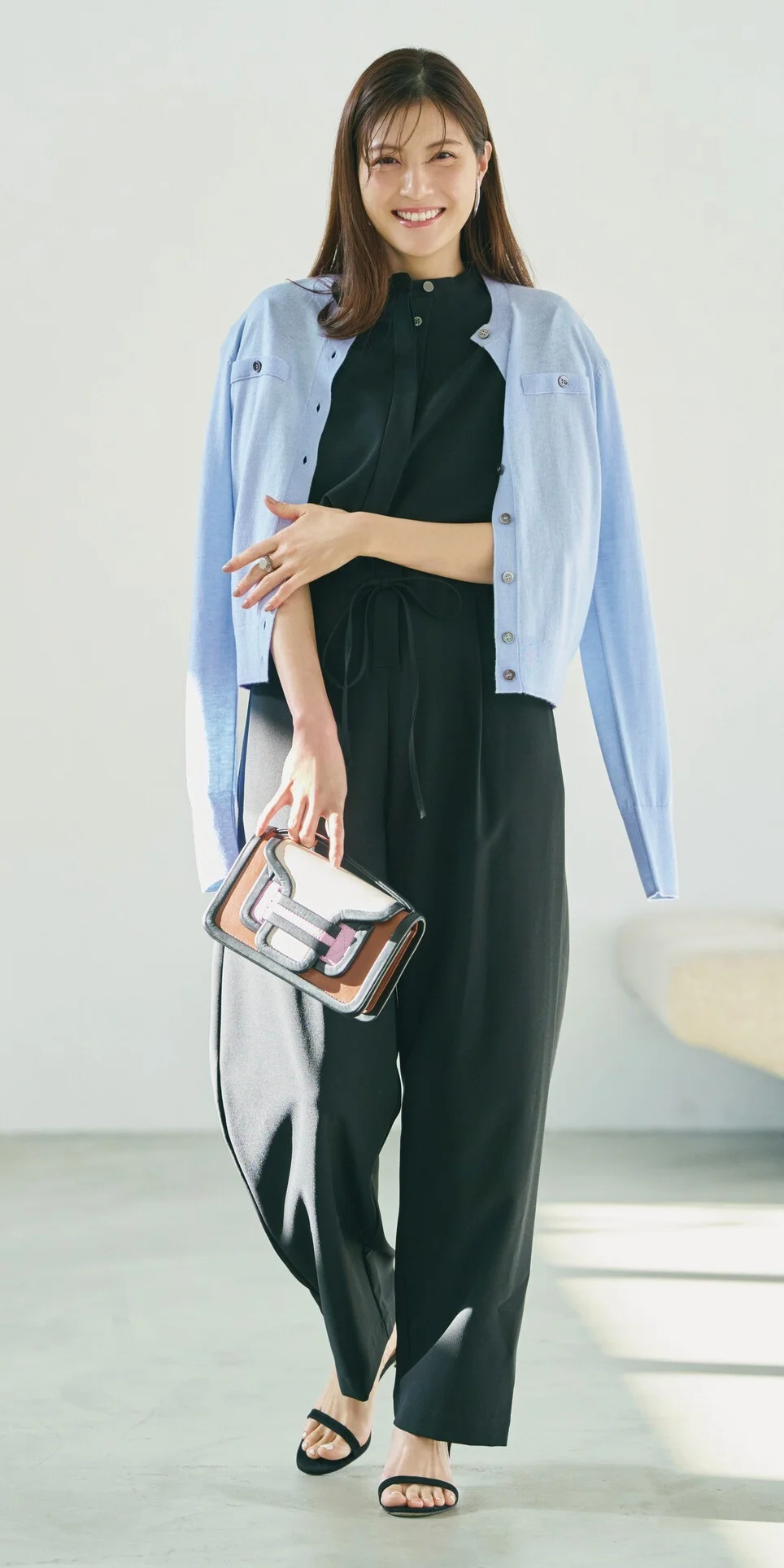 M7days 脚長見えオールインワン