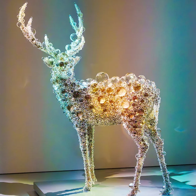 POLA美術館　箱根　大人女子旅　小田急ロマンスカー　名和 晃平氏 「PixCell-Deer」