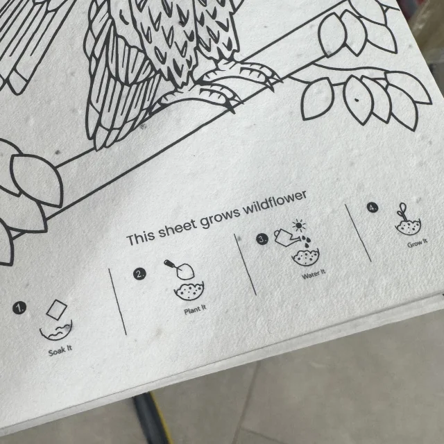 クリスマス気分を盛り上げる、紅白グリッターネイルでクリスマス会へ_1_9-2