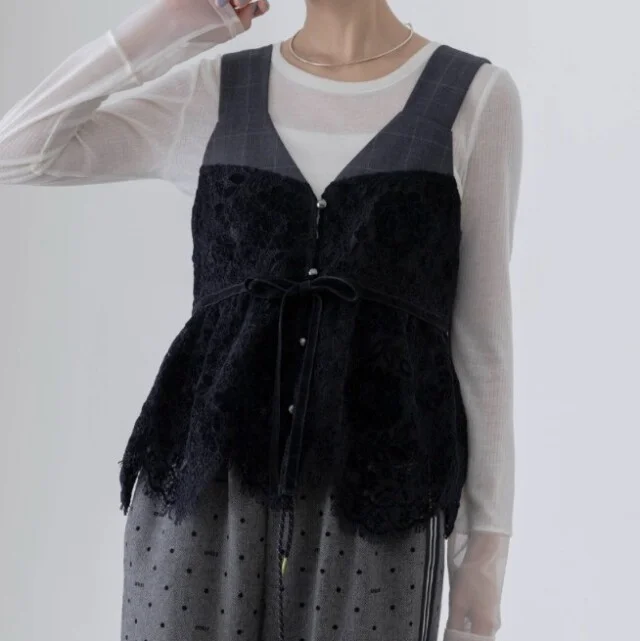 【パーティコーデ】来たる年末。女子会や忘年会などイベントで着回したいジレコーデ_1_9-2