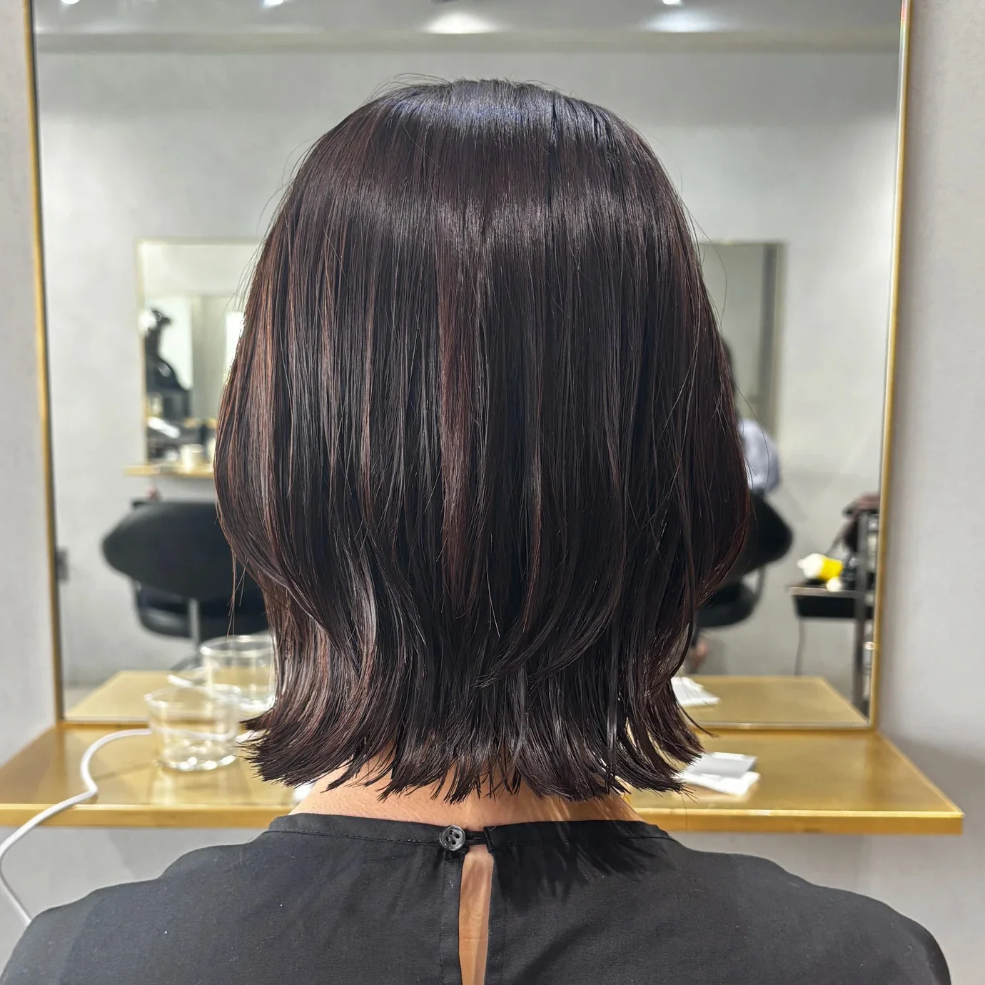 後ろから見た　40代人気ボブムヘアスタイル10位