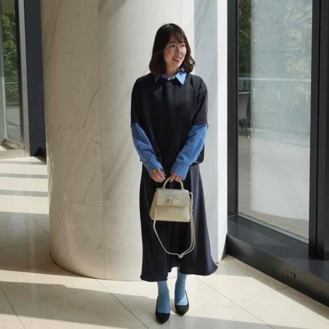 サテンロングスカートと合わせてセットアップが完成！