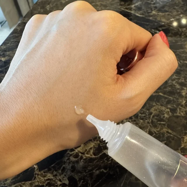 40代こそ“艶肌”が正解！ちょい足しで作る多幸感ベースメイク_1_2-2