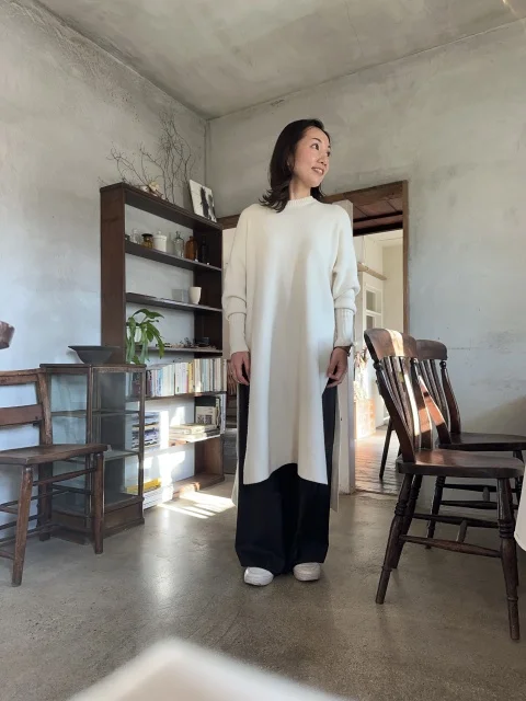 40代にこそおすすめしたい！ニットで叶える【冬のふんわり白コーデ】