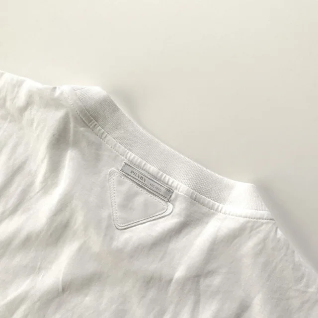 おすすめ白T Part.2 プラダのパックTシャツ | ファッション誌Marisol