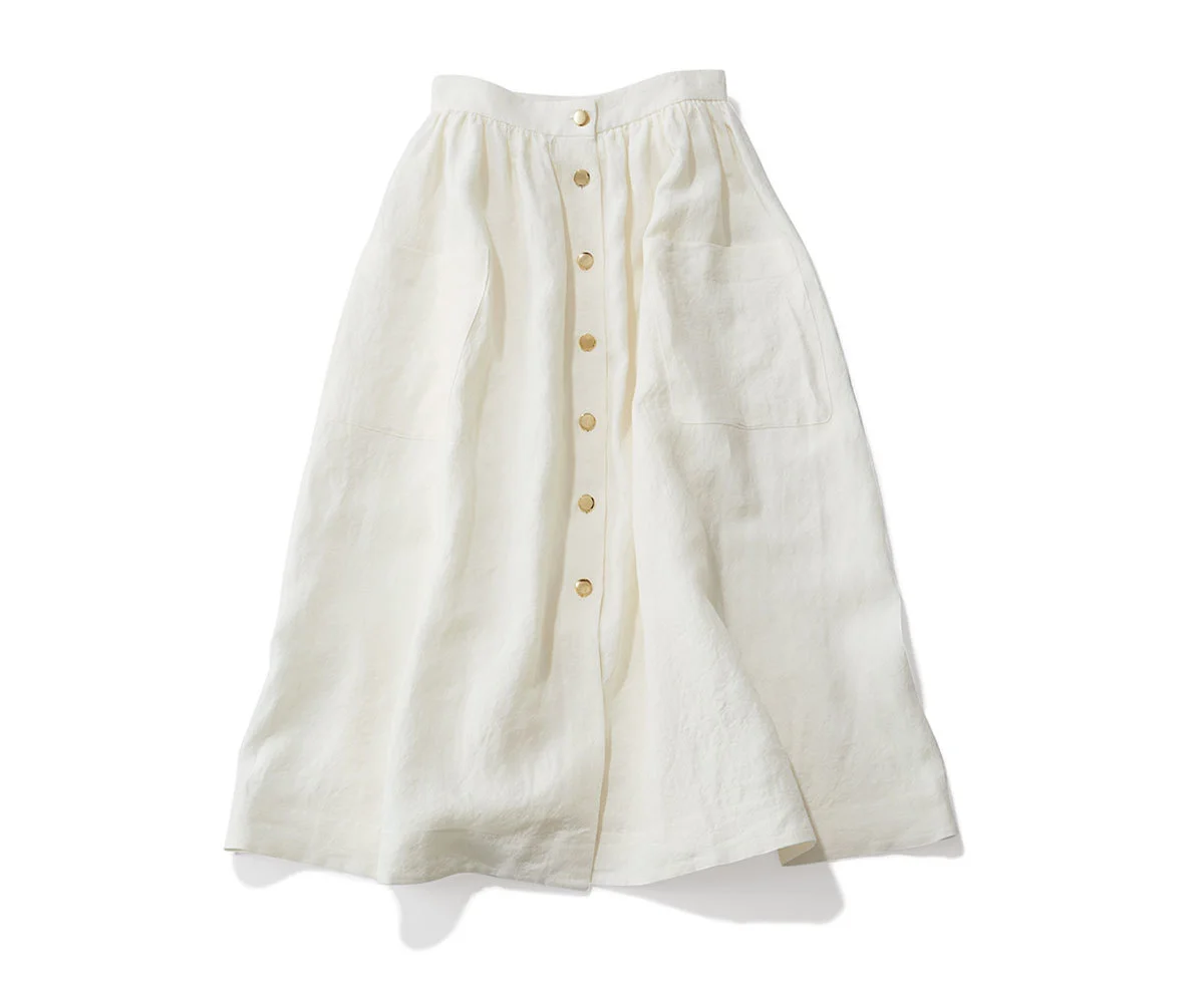 40代ファッション2019年夏のお買い物_Bonpoint Parisの金ボタンつきスカート