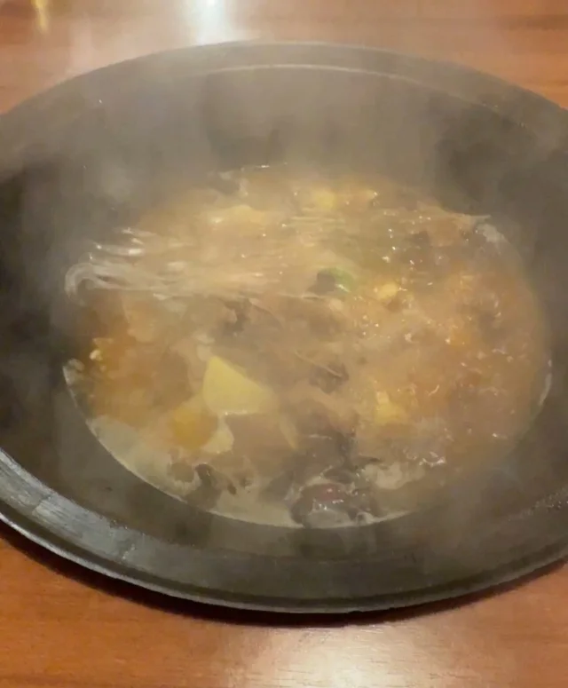 鉄鍋炖 関内