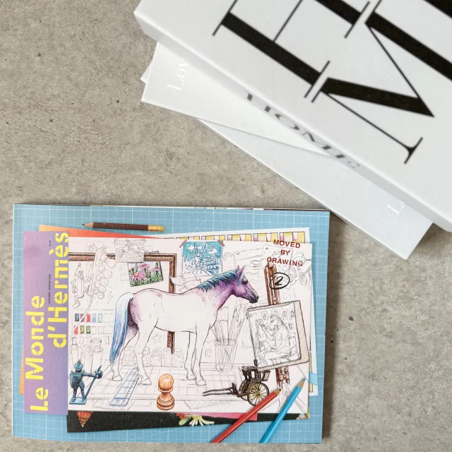 HERMESでいただいたコレクションブックの写真