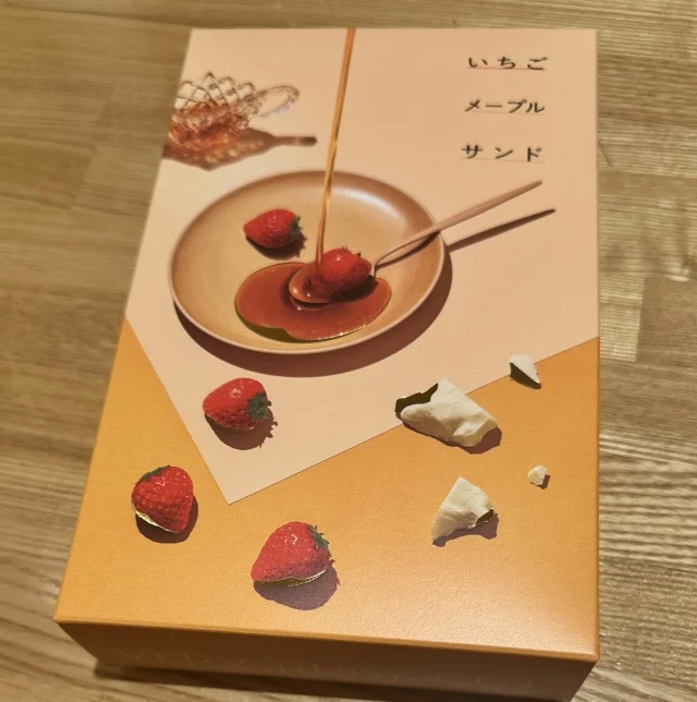 いちごメープルサンド