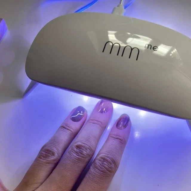 上品で華やぐ冬ネイル８選。40代に似合う大人ネイル【40代美容】_1_10-2