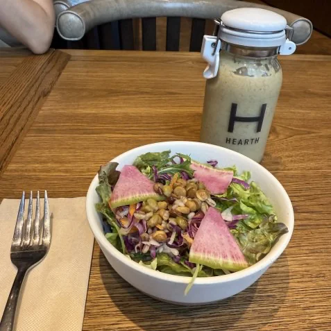 HEARTH新宿 ランチセットのサラダ
