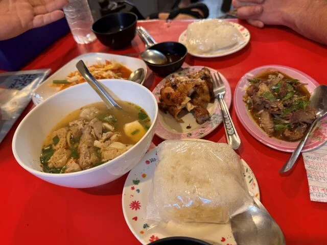 チェンマイ　グルメ　