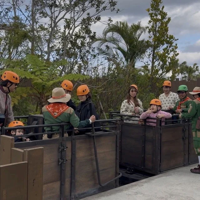 ファインディングダイナソーズ