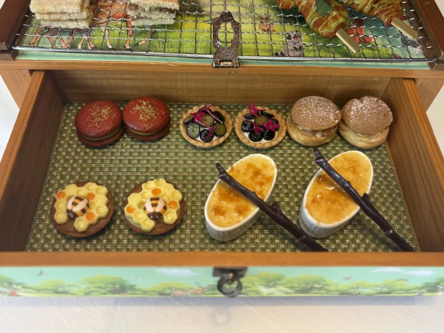 甘いだけじゃない、お肉も楽しめるホテルアフタヌーンティー_1_8