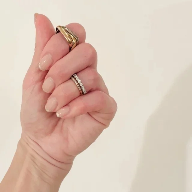 上品で華やぐ冬ネイル８選。40代に似合う大人ネイル【40代美容】_1_3-1