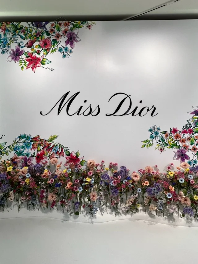 Diorの期間限定イベント“ブルーミング ラブ ガーデン”に行ってきました♪_1_2-1