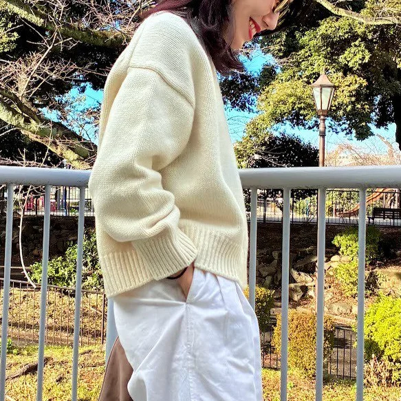 新春に着たい！上質な大人の白ニットで、ホワイトコーデ！