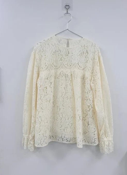 加藤かすみ×Ｍ7daysのレースブラウス　