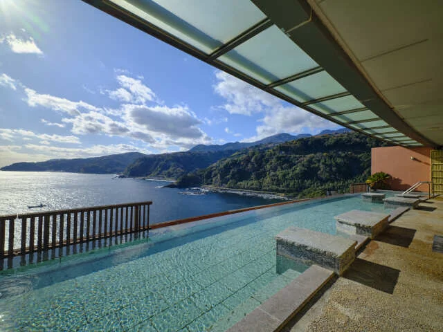 赤沢温泉日帰り温泉施設　露天風呂