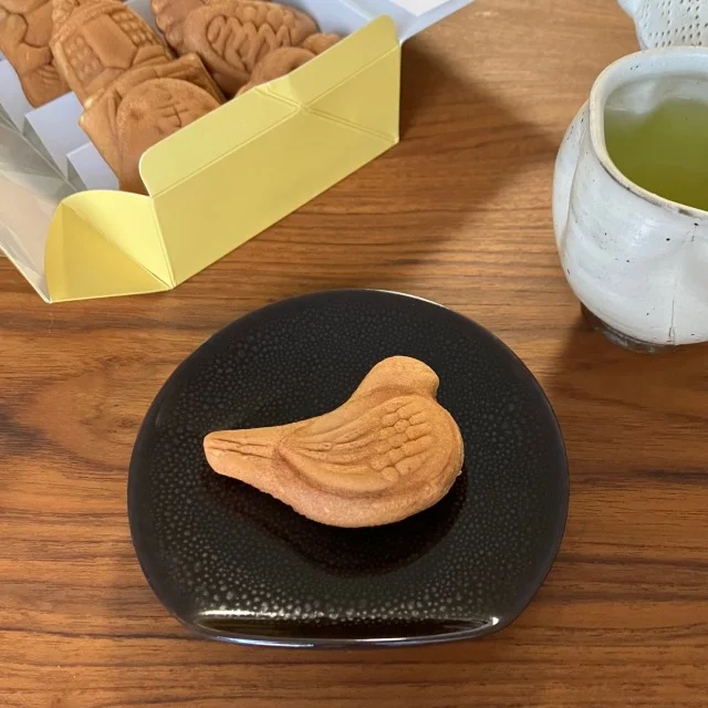 会話も弾む鎌倉土産！鳩サブレーで有名な【豊島屋本店】限定の『名所まんじゅう』_1_5