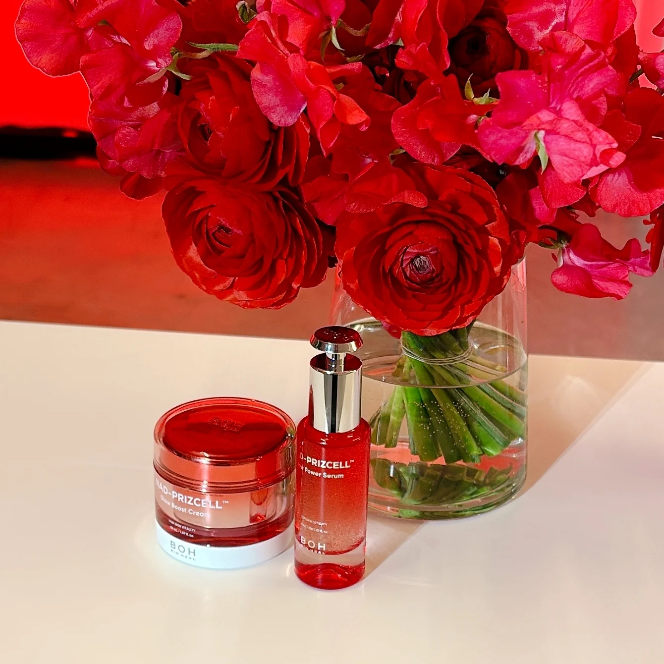 韓国コスメ　BIO HEAL BOH（バイオヒールボ）　新作発表会の写真　NAD　エイジングケア　 NADプリズセル™ グロウブーストクリーム　50mL、同グロウパワーセラム　30mL 各￥3300／バイオヒールボ（CJ Olive Young Japan）＜日本発売は３月20日（金）＞