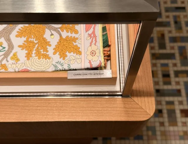 HERMESのスカーフ