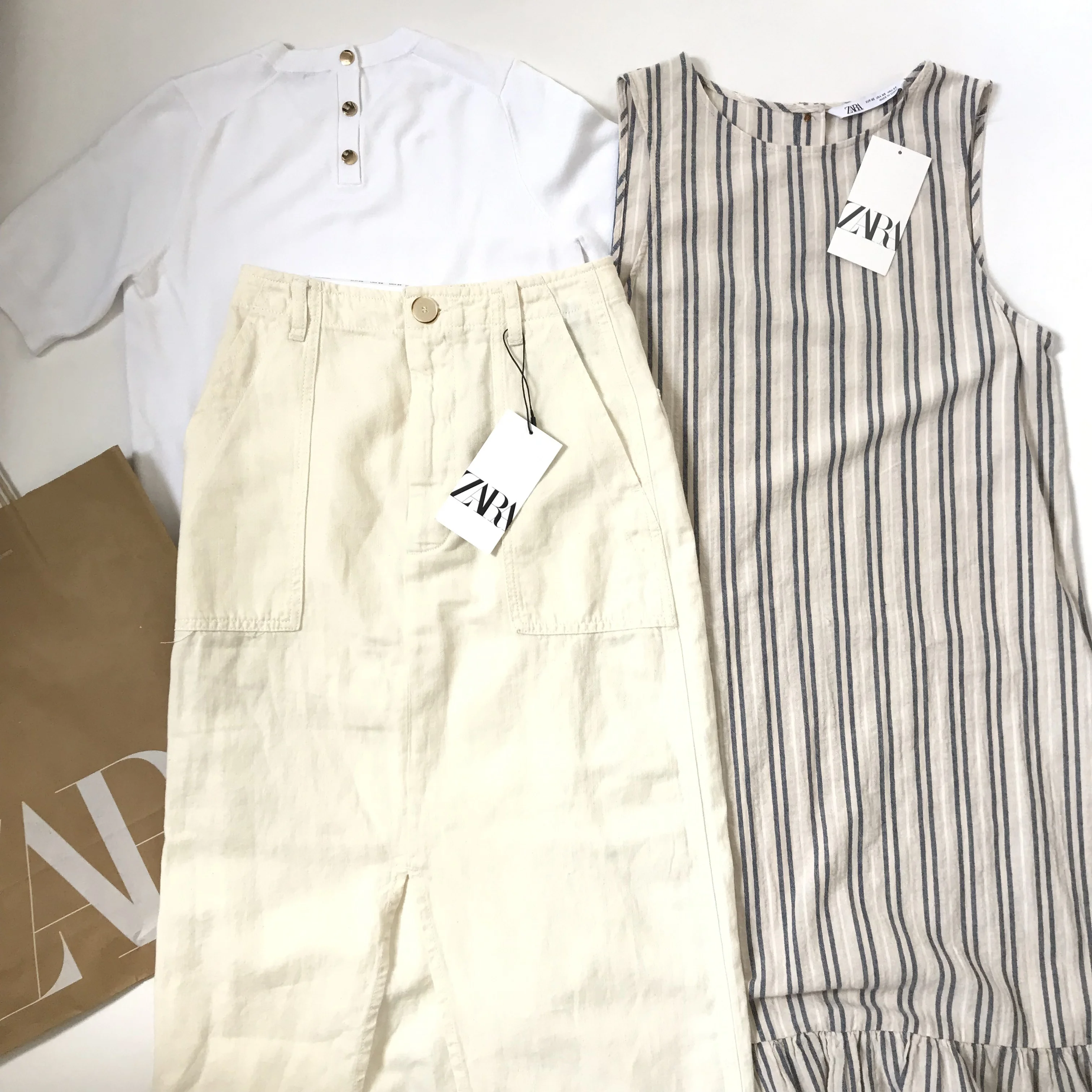 初夏の「白」、ZARAで買い足し！