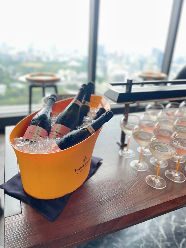 シャンパーニュ メゾン ヴーヴ・クリコの新商品を世界観ごと楽しめる『SUN CLUB by Veuve Clicquot』へ_1_3-1