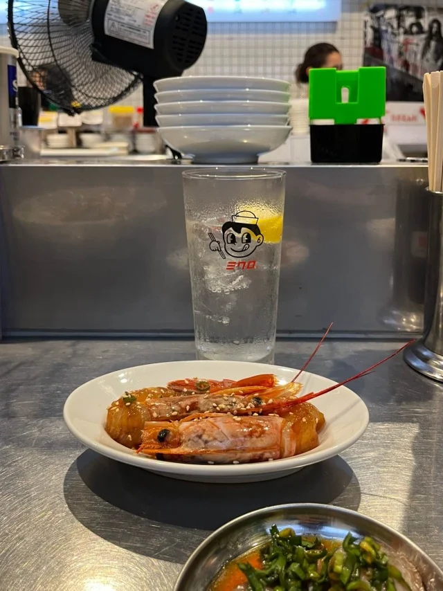 【ミクロとくじら】幡ヶ谷の人気ネオ中華居酒屋_1_2