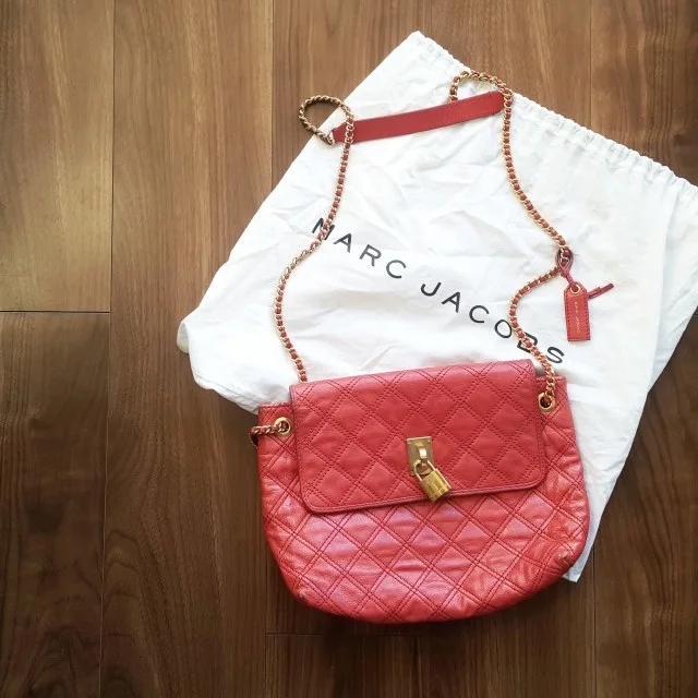 MARC JACOBS ピンクチェーンバッグ