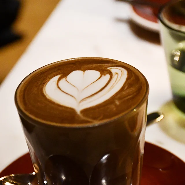 仕事帰りのディナーは脚にやさしいローファー_1_6-2