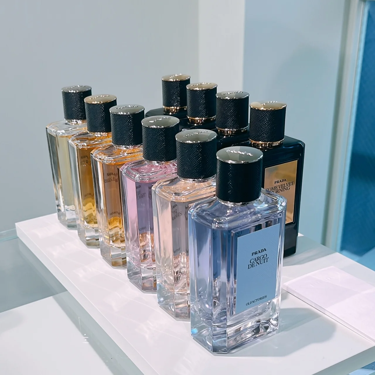 PRADA　2025 新作フレグランス　プラダ オルファクトリー　全10種　各100mL ￥53900／プラダ ビューティ＜2025年２月５日（水）発売＞　美しいジュースの色