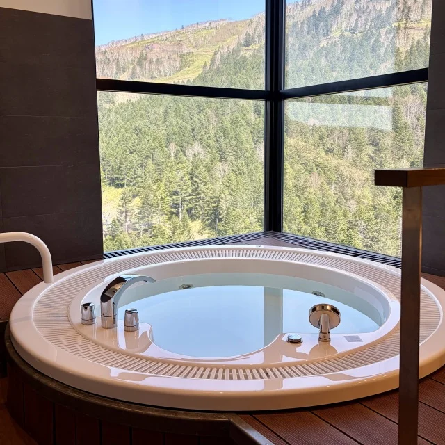 北海道の大自然を全部味わえる“星野リゾート トマム”_1_9